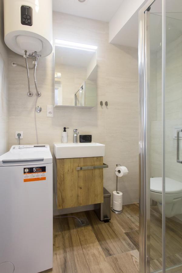 Studio Nomadic Каштела Экстерьер фото
